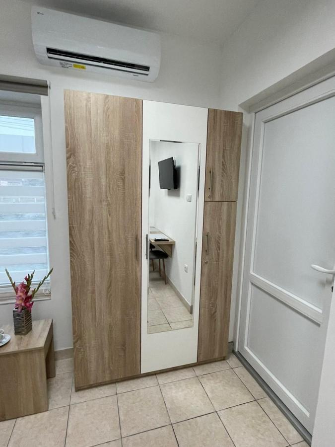 Apartman Dunav كلادوفو المظهر الخارجي الصورة